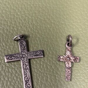 Silver Cross Pendant Set